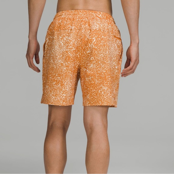 Lululemon Pool Short 7” NWT Size Small (Crunch Max Lemon Sorbet Autumn Orange) - Picture 12 of 14
